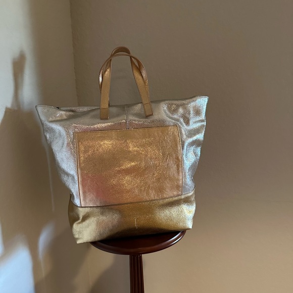 🎉SALE🎉Like New! Thacker leather tote - Picture 4 of 13